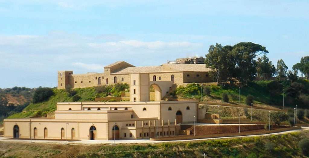 Riapre il Wine Relais Feudi del Pisciotto nella Val di Noto Feudi del piscotto