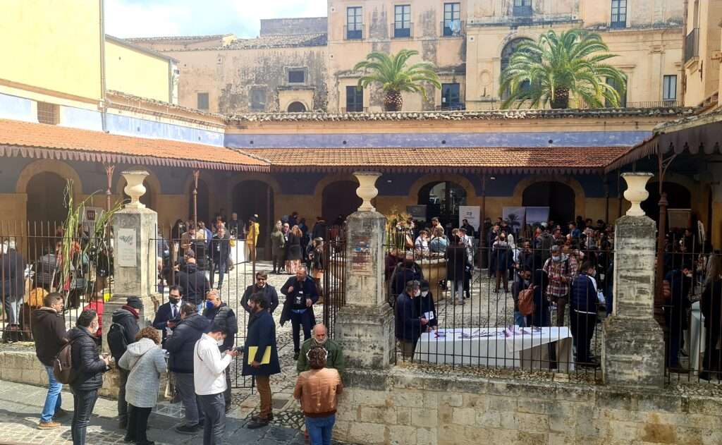 NOTO