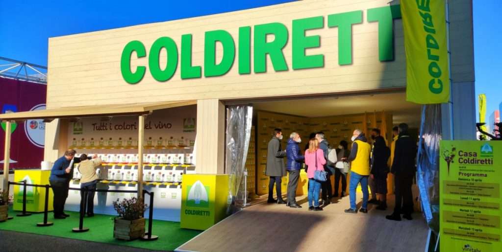 Coldiretti al Vinitaly: vino con zucchero o senza alcol, non può essere chiamato vino coldiretti
