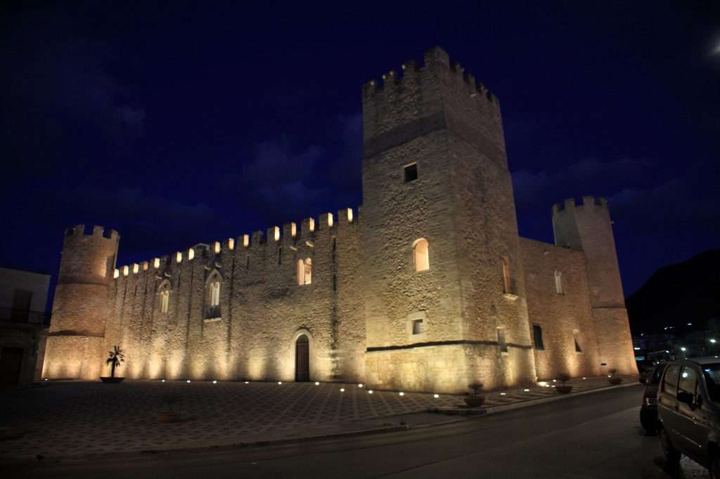 Calici di Stelle 2022, tre giorni di festa all’Enoteca Regionale di Alcamo Castello Enoteca Regionale Alcamo