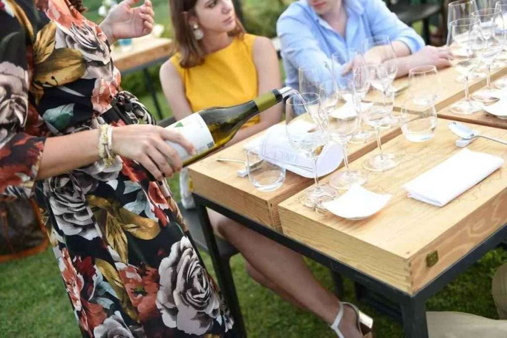 Degustazione speciale in Langa: “Sinestesie” ascolta e assapora la musica, respira il territorio landa morra