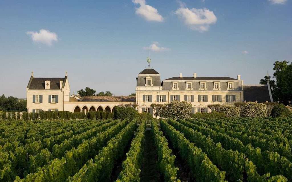 La più grande raccolta di testi enologici al mondo trova posto a Château Haut-Brion Chateau Haut Brion