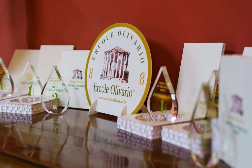 Concorso Ercole Olivario 2023: tutte le iniziative promozionali dei “Migliori oli d’Italia” Ercole Olivario 2023 foto