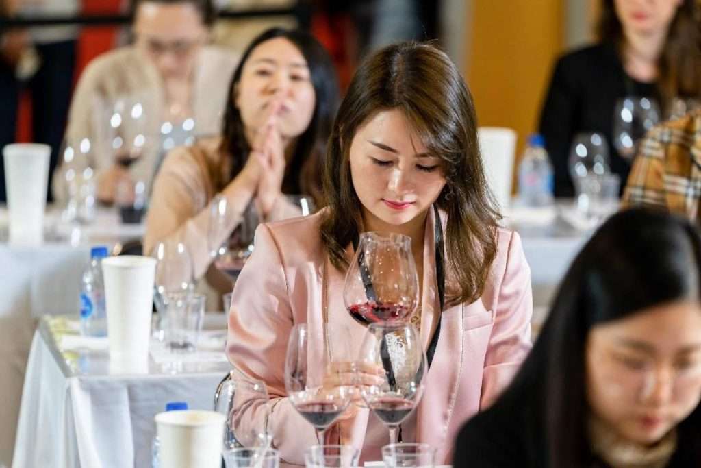 Vinexpo Asia, appuntamento a Singapore con la fiera più importante dell’Asia VinexpoAsia Singapore 2023