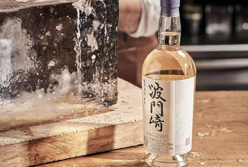 Highball cocktail a base di whisky giapponese, la nuova tendenza dell’estate whisky giapponese