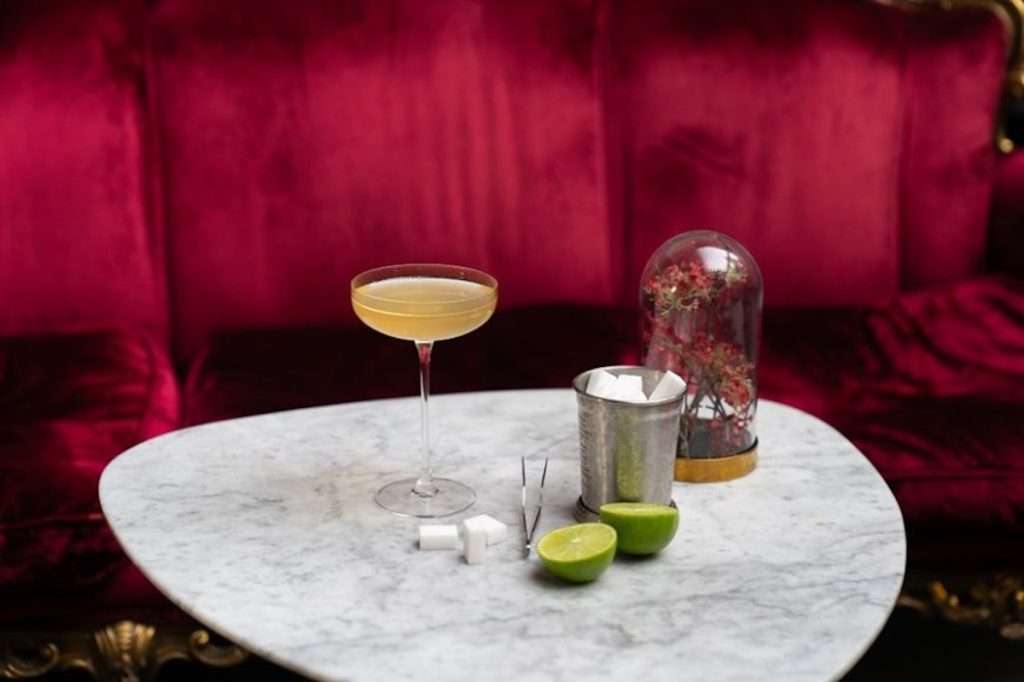Il tempio milanese della mixology classica ospita la prima Champagne Flores Week CHAMPAGNE FLORES WEEK
