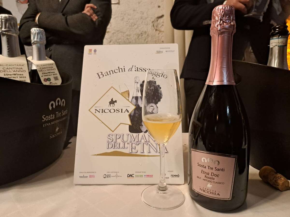 Spumanti dell'Etna 2023: guida alle 10 etichette etnee più interessanti 1 sosta tre santi rose