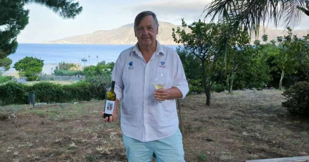 Arriva a Vulcano lo Chardonnay di Carlo Hauner Hauner ok scaled e1722853507250