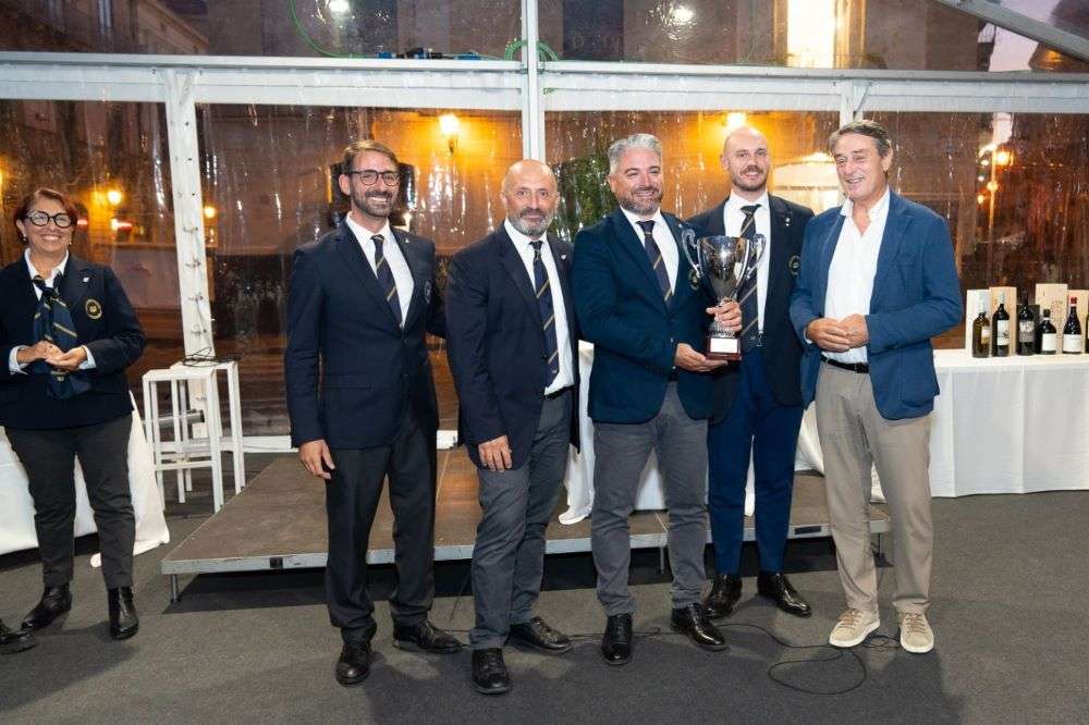 Miglior Sommelier di Sicilia 2024, vince Sergio Bellissimo sergio bellissimo miglior sommelierr di sicilia 2024