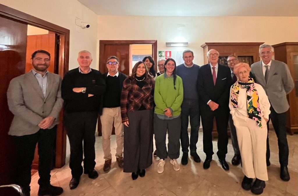 Nasce la Federazione Strade del Vino, dell’Olio e dei Sapori di Sicilia. Direttivo Federazione Strade del Vino dellOlio e dei Sapori di Sicilia