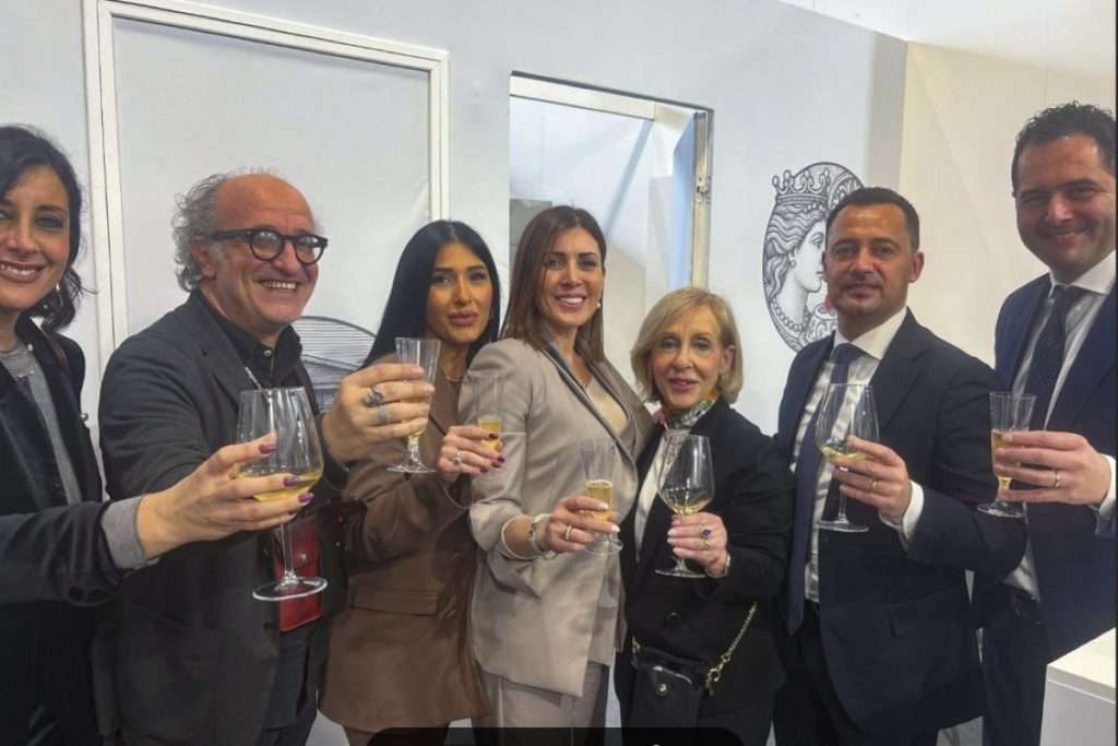 Casa Grazia brinda alla cultura: Euphorya celebra l’apertura del Museo dei Relitti Greci Casa grazie