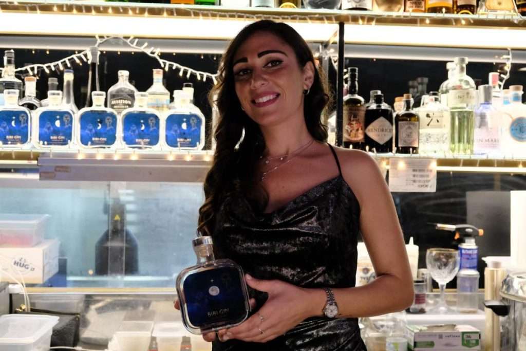 Bibi Gin, il distillato che unisce botaniche e memoria Bibi Gin